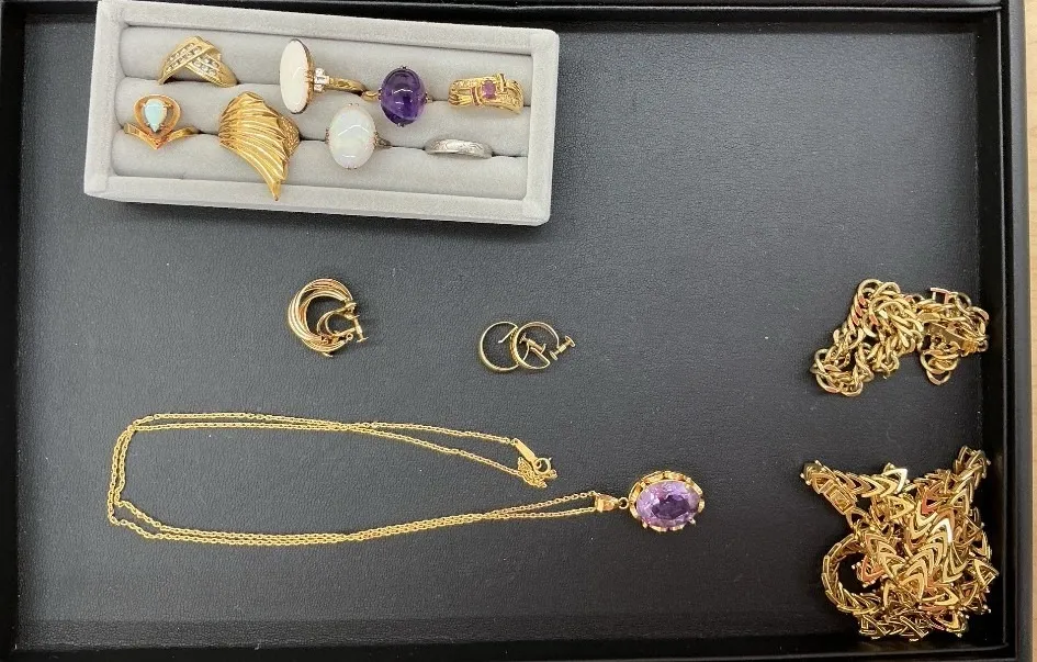 K!8ネックレス、指輪